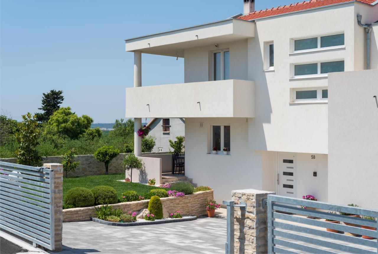 Spacious And Fully Equipped Apartment Near Zadar Smokovic Bagian luar foto